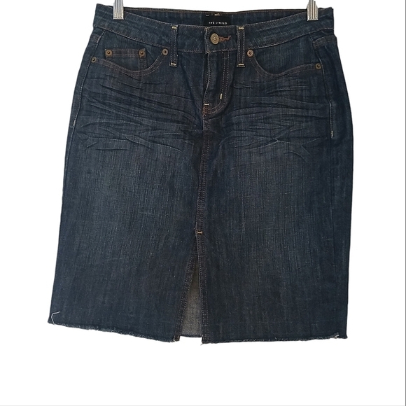 The Limited Skirt Denim Dark Wash Factory Whiskering Raw Hem Side Pockets - Picture 2 of 10